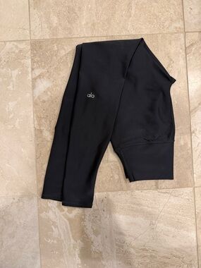 ALO Yoga Charcoal Performance Leggings